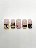 Neapolitan scoopHandmade press on nail set